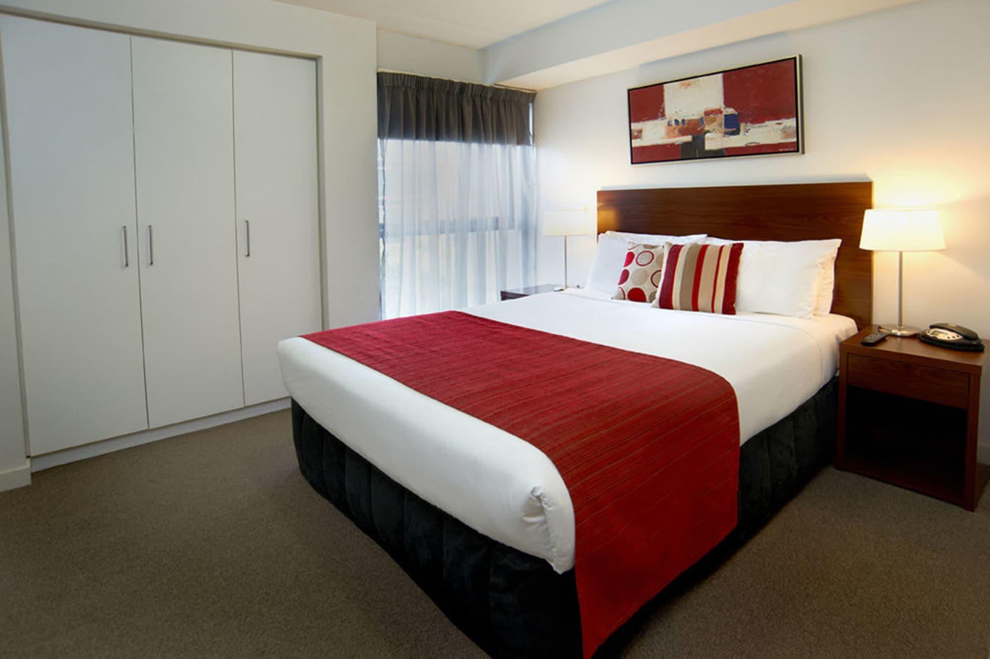 เควสท์ออนดอร์คัสอพาร์ตเมนท์ Aparthotel เมลเบิร์น ภายนอก รูปภาพ