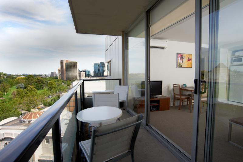 เควสท์ออนดอร์คัสอพาร์ตเมนท์ Aparthotel เมลเบิร์น ภายนอก รูปภาพ