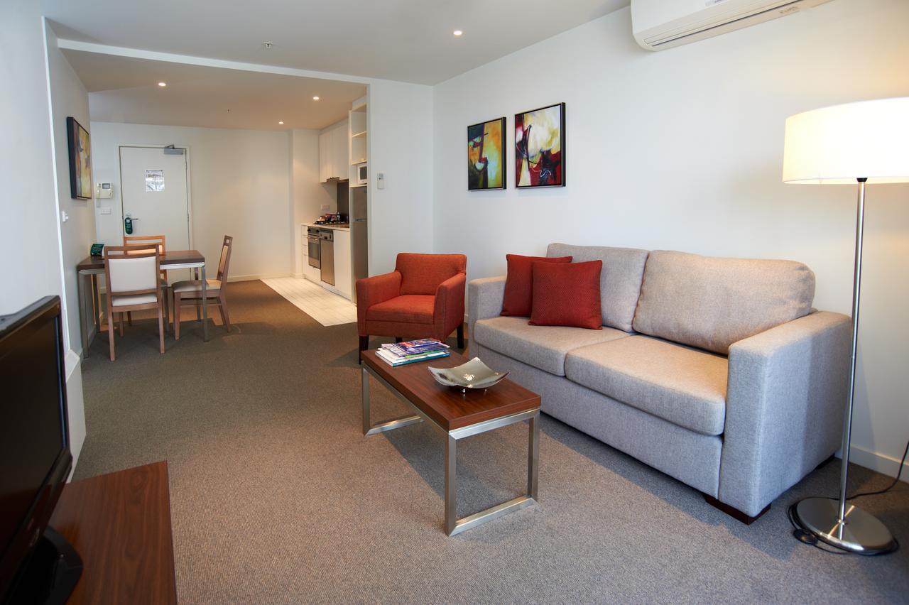 เควสท์ออนดอร์คัสอพาร์ตเมนท์ Aparthotel เมลเบิร์น ภายนอก รูปภาพ