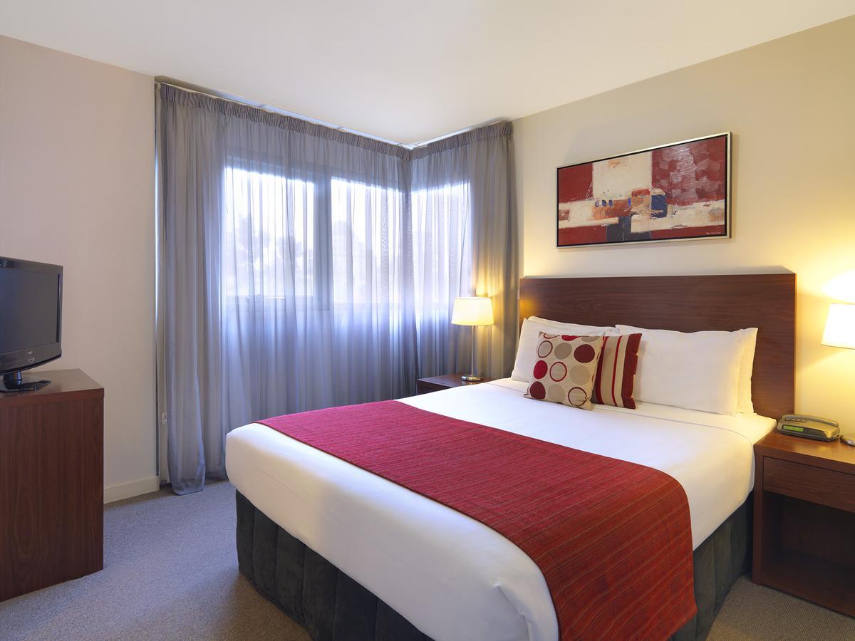 เควสท์ออนดอร์คัสอพาร์ตเมนท์ Aparthotel เมลเบิร์น ภายนอก รูปภาพ