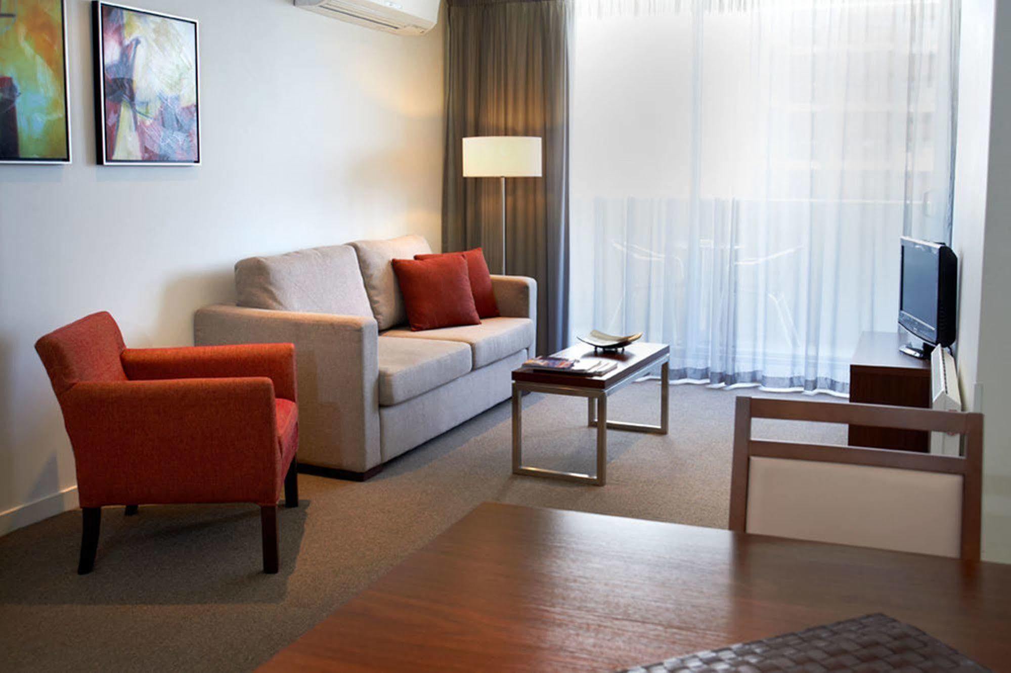 เควสท์ออนดอร์คัสอพาร์ตเมนท์ Aparthotel เมลเบิร์น ภายนอก รูปภาพ